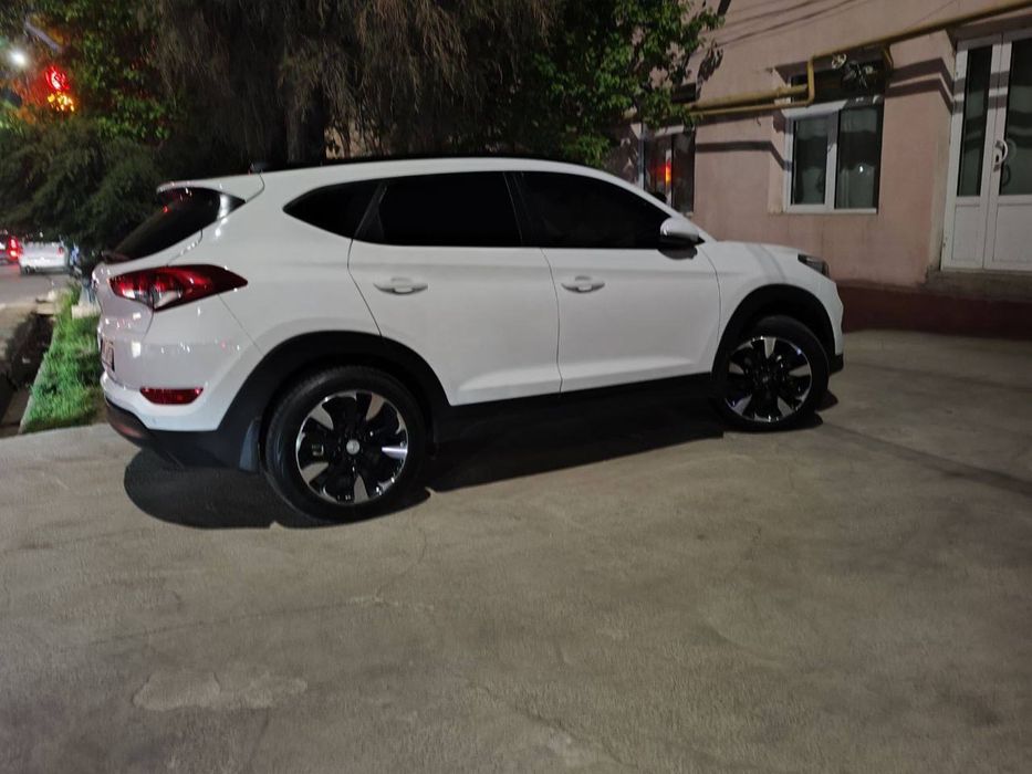 hyundai tucson 2016