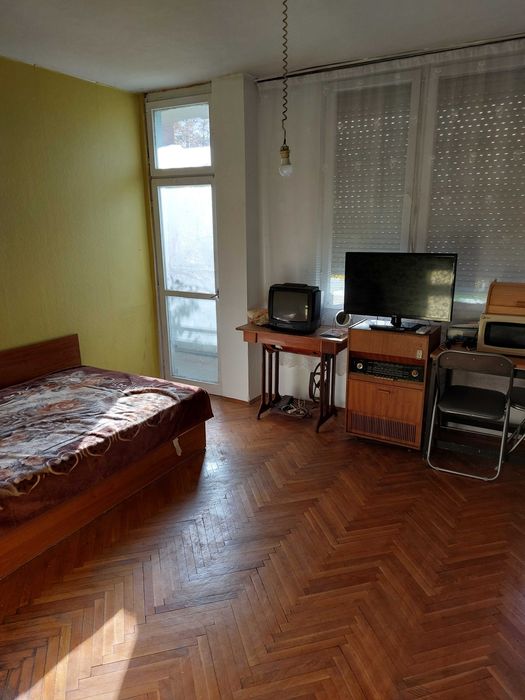 Продава се Двустаен апартамент в Стара Загора, Център - 65 кв.м за 1493 €/кв.м - Снимка #3