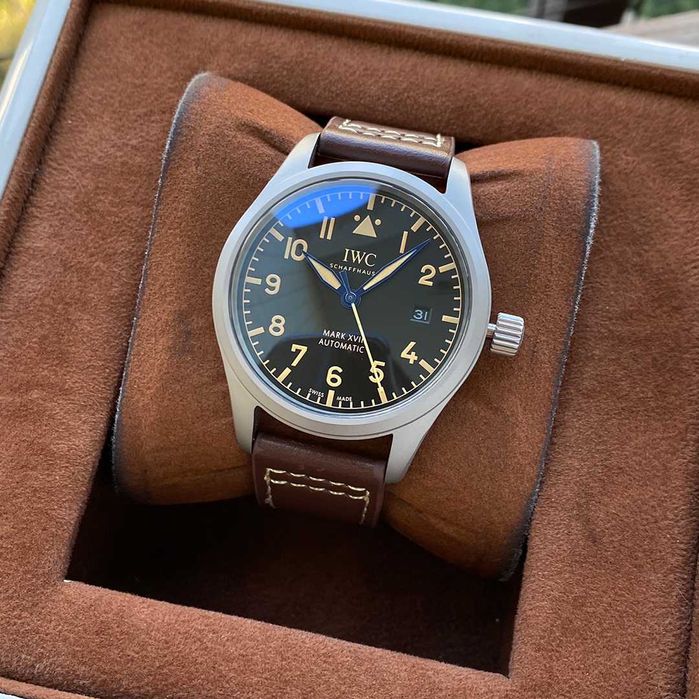 Мъжки часовник IWC Pilot Mark XVIII с автоматичен механизъм