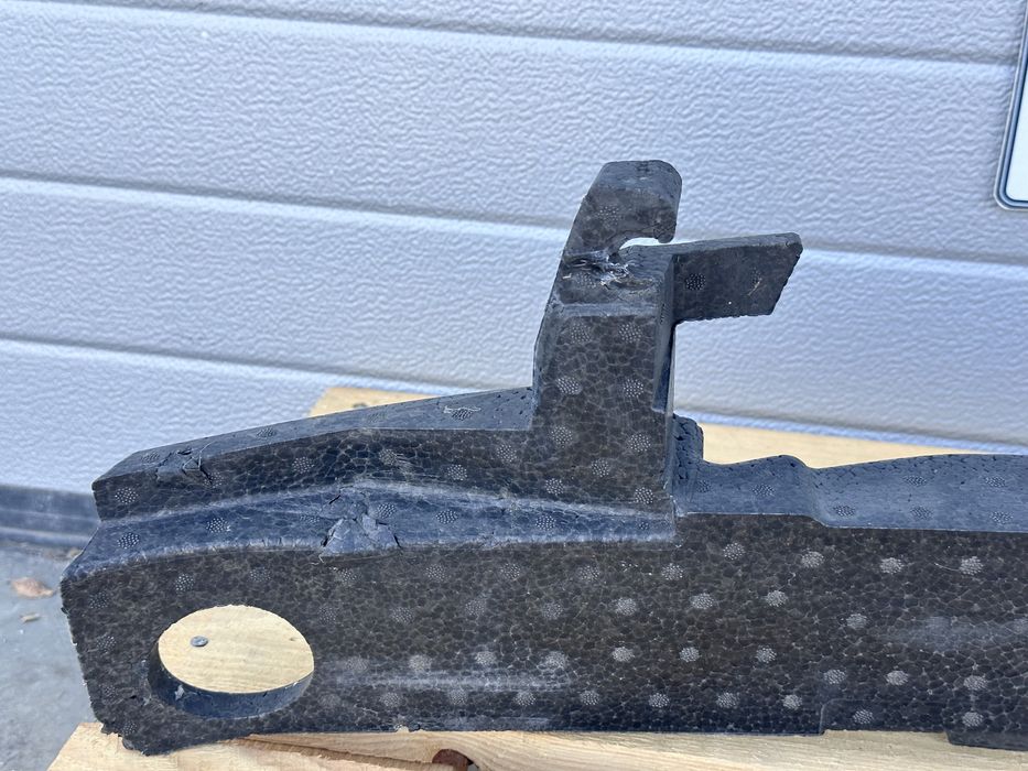 Абсорбатор предна броня AUDI A6 C7 S Line 4G0807550B