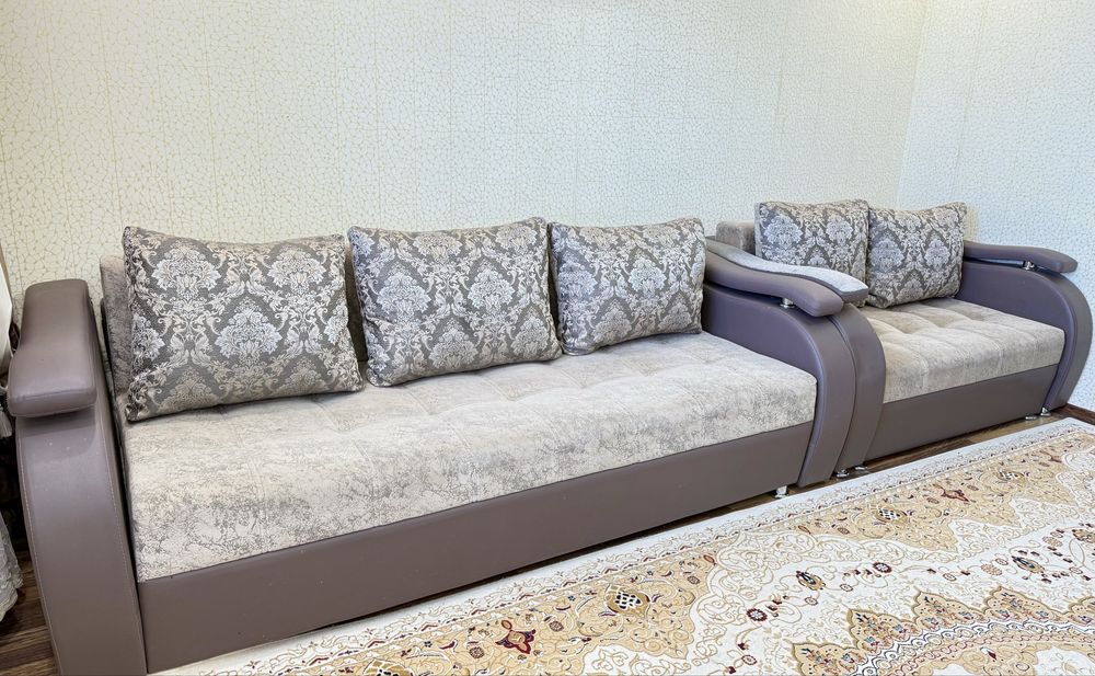 Диван в зал 3,80