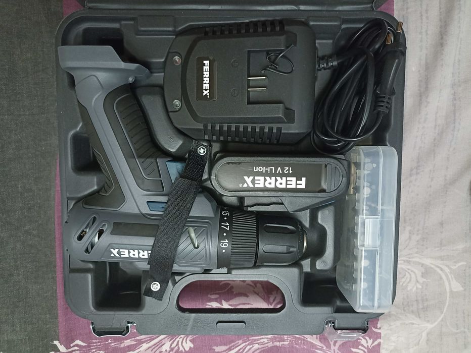 продам немецкий шуруповерт фирмы FERREX