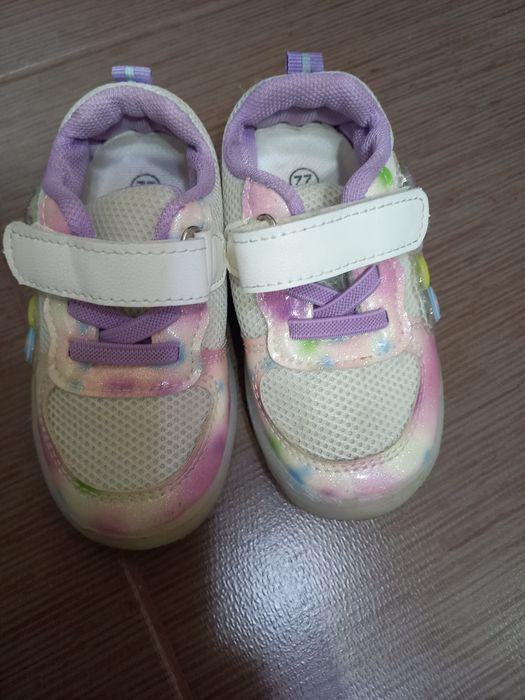 Lot Pantofi/adidasi  fetite