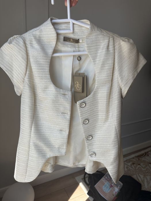 Женский костюм