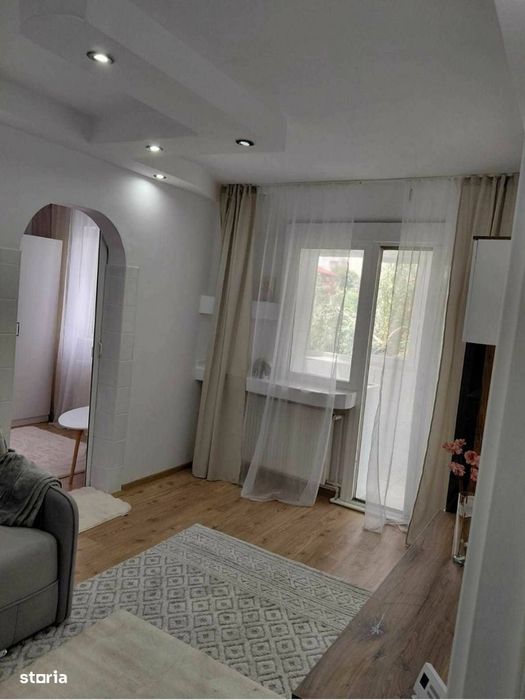 G.Enescu-Apartament 2 camere, renovat , mobilat ,la — fotografia 1