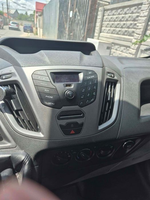 Ford  Costum 2013