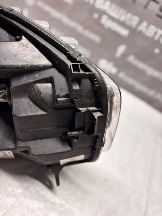 Десен фар • Dacia Duster II (2017–2021)