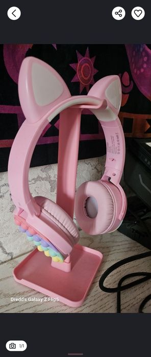 Розовые наушники RGB