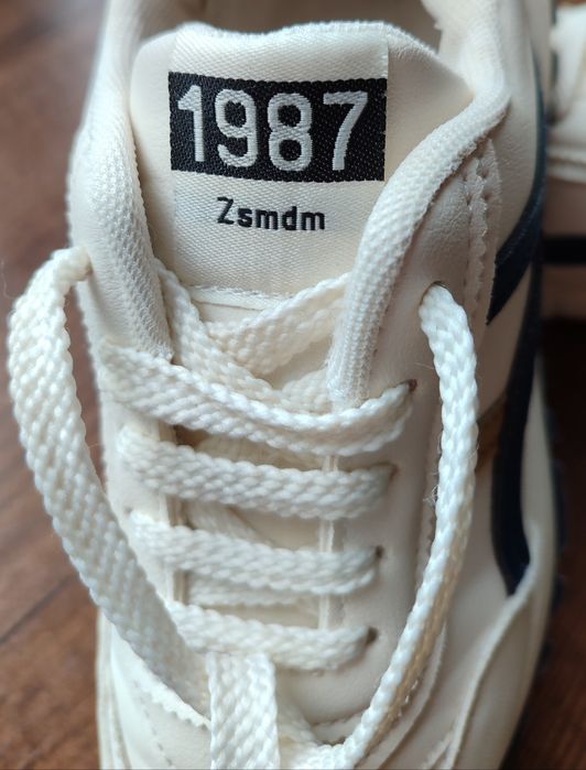 Продам кроссовки 36 р-ра