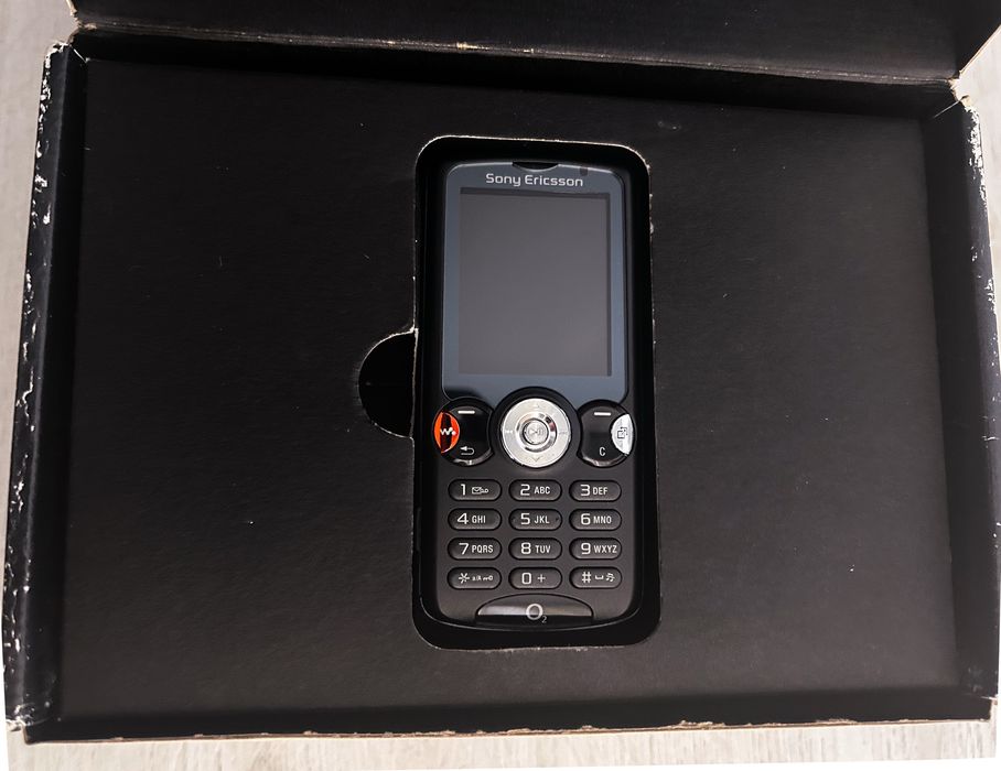 Sony Ericsson W810i Walkman NOS- Full Box nou colectie