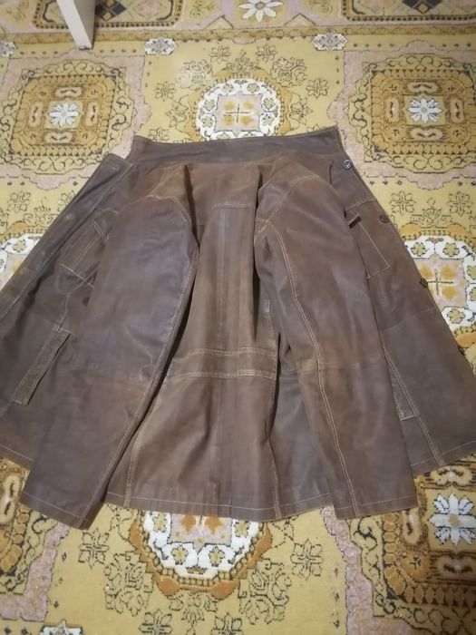 Haină de piele (mărimea 54)