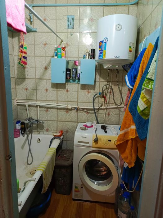 Продается 2 ком квартира Петерфельд