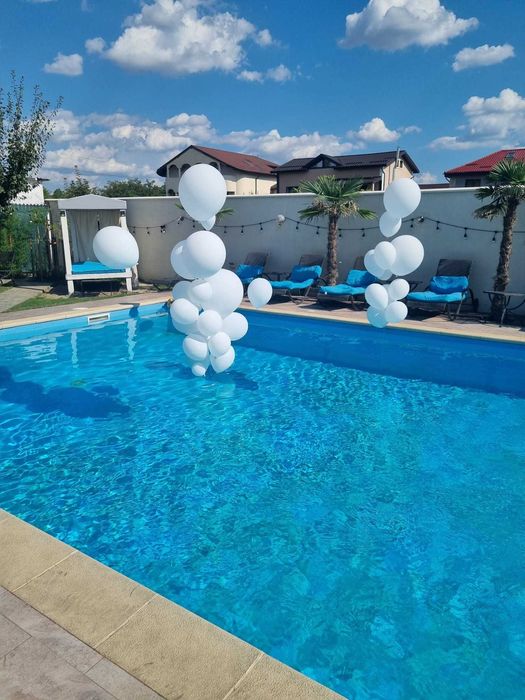 Vila Petreceri Evenimente Onomastice Majorat Botez Cununie Petrecere burlaci Piscina Petreceri Piscina