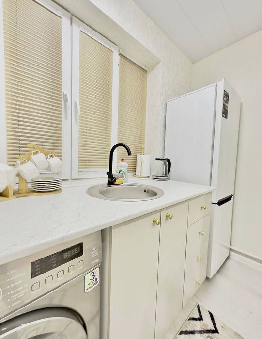 Сдам 2х комнатную Евроквартиру Метро Новза!!!