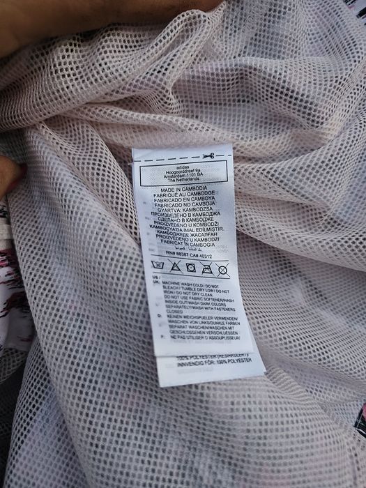 Adidas уникална оригинална дамска горница тип ветровка Л/ Хл размер