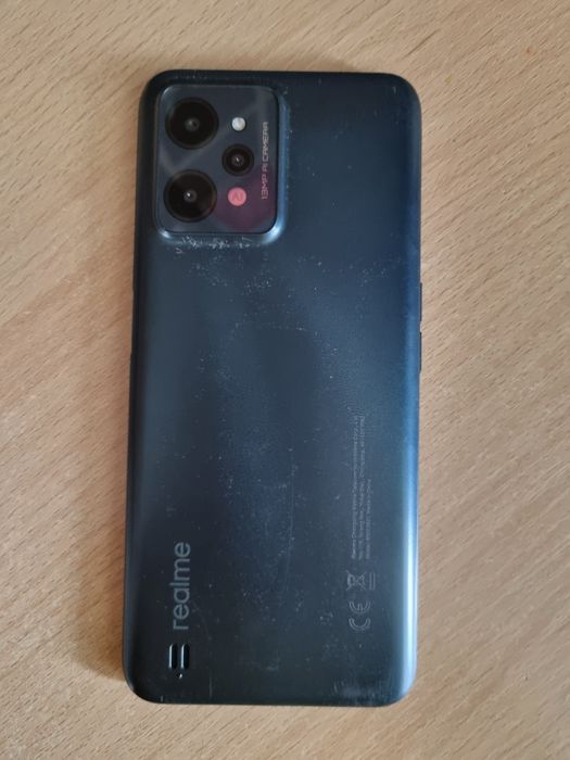 Телефон  Realme c31 срочно