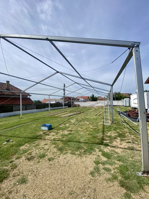 Vand Cort evenimente profesional sau depozitare Roder