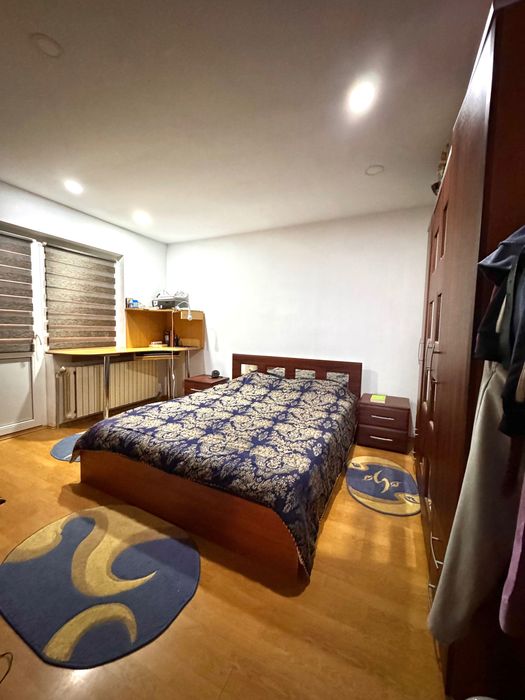 Apartament cu 3 camere
