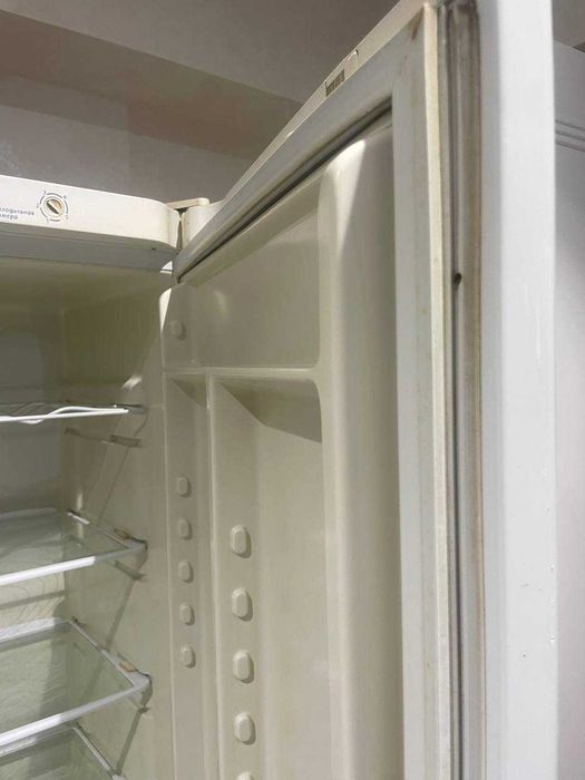 Pozis Xolodilnik/ Muzlatgich