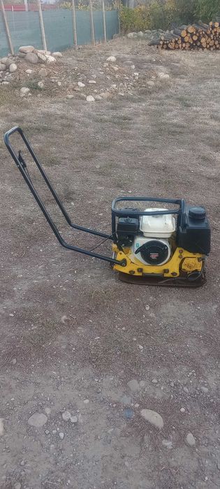 Placă compactoare Honda