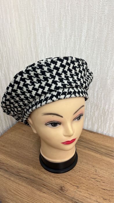 Теплые беретки на осень СКИДКА!