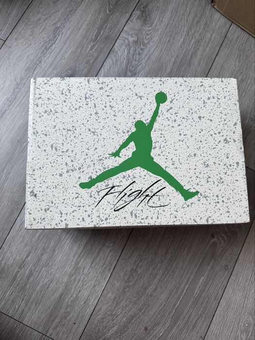 Nike Air Jordan 4 RM Neutral Grey 36.5 – Чисто нови