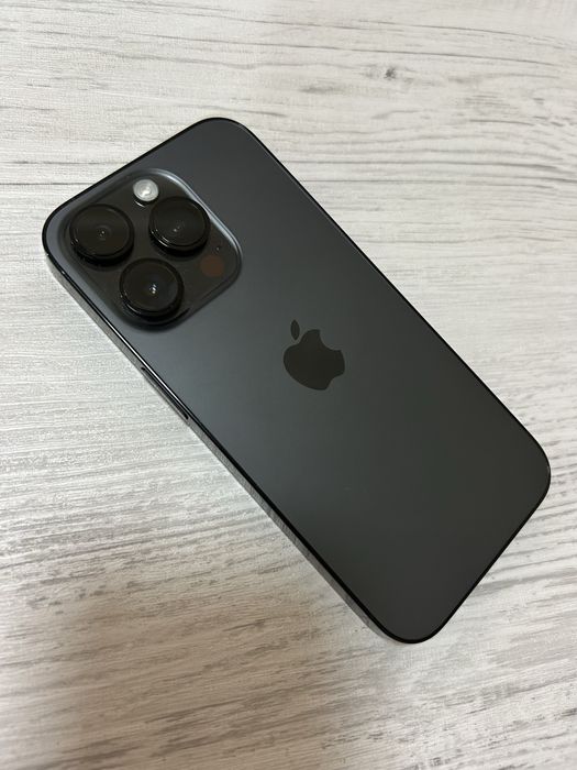 Продам айфон 14 pro