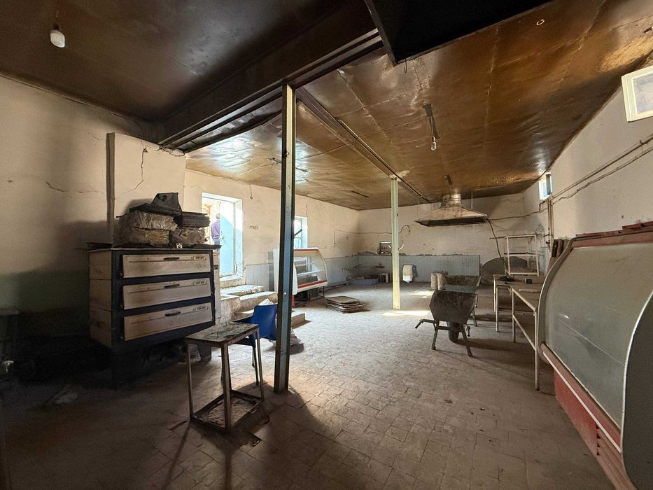 SHAHAR MARKAZIDAN 1.5 SOTIQLI hovli sotiladi  #a705