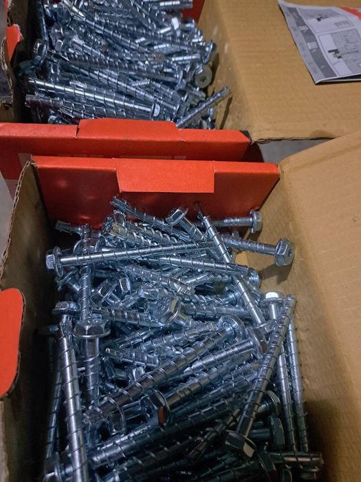 HILTI     Дюбели