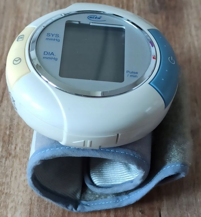 Tensiometru Digital ELTA BM108 Made in Germany (similar OMRON)