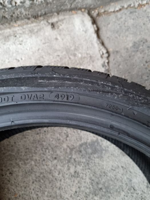4 anvelope iarna VREDESTEIN 225/40/19 DOT 2019 PRET PER BUCATA