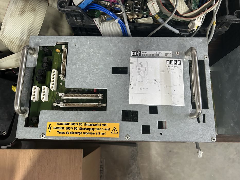 Pachet Piese KUKA KRC1 – Complet & Funcțional