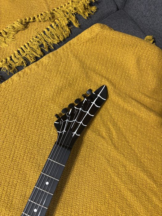 Chitara electrica custom Explorer