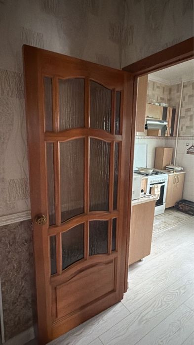 Продам дубовые двери