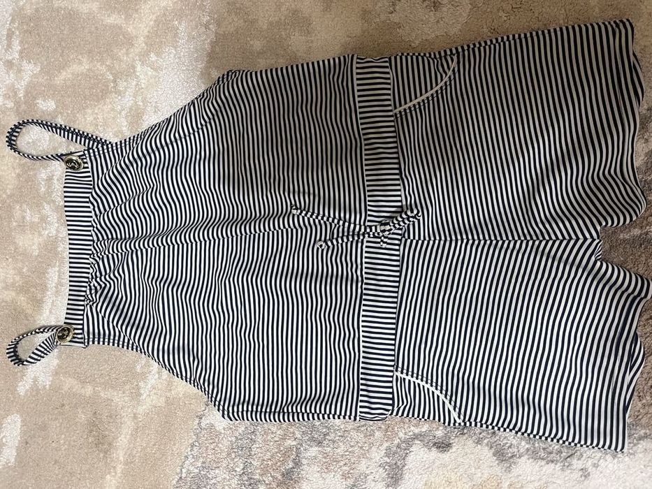 Продаётся новый купальник с-м