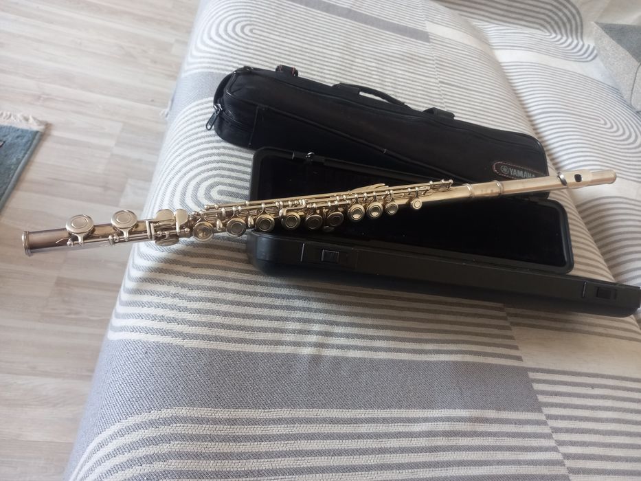 Флейта YAMAHA YFL- 221