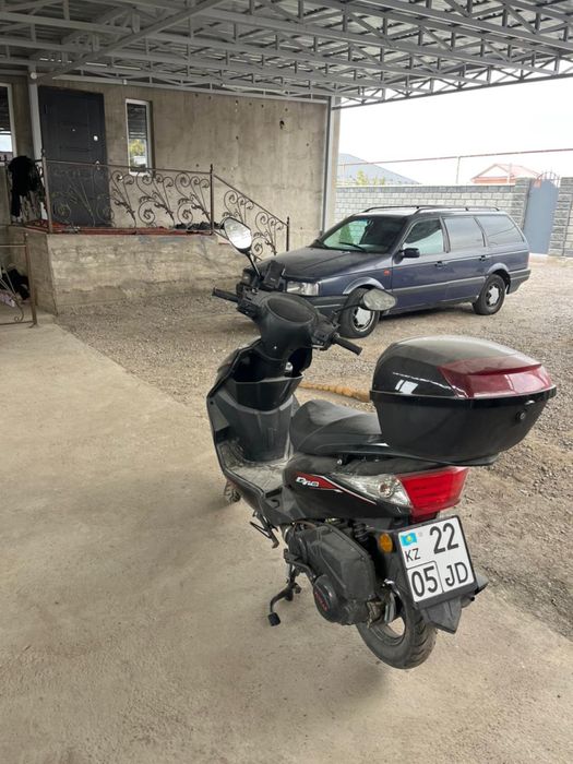 Продам мопед м8 в идеальном состоянии