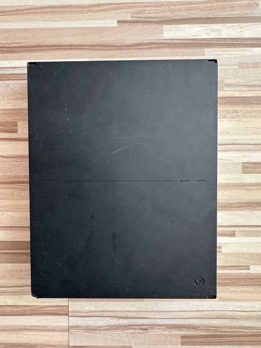 Xbox One S 1TB без контролер