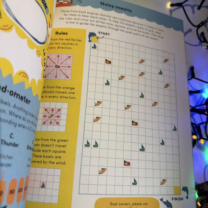 Carte cu activitati pentru copii “think green activity book” usborne