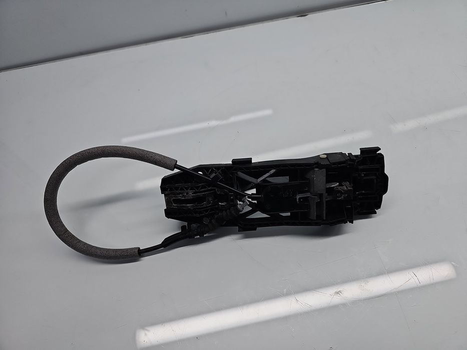 Maner usa stanga spate Volkswagen Golf 7 (5G) [Fabr 2014-prezent] LC9X