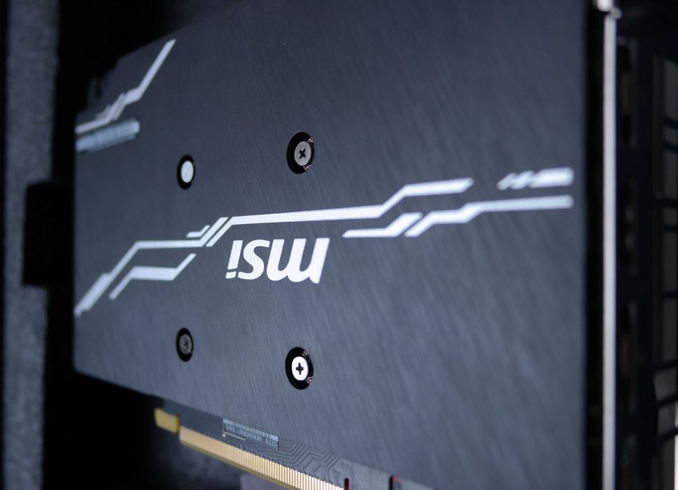 MSI GTX 2060 Super 8Gb (новая)