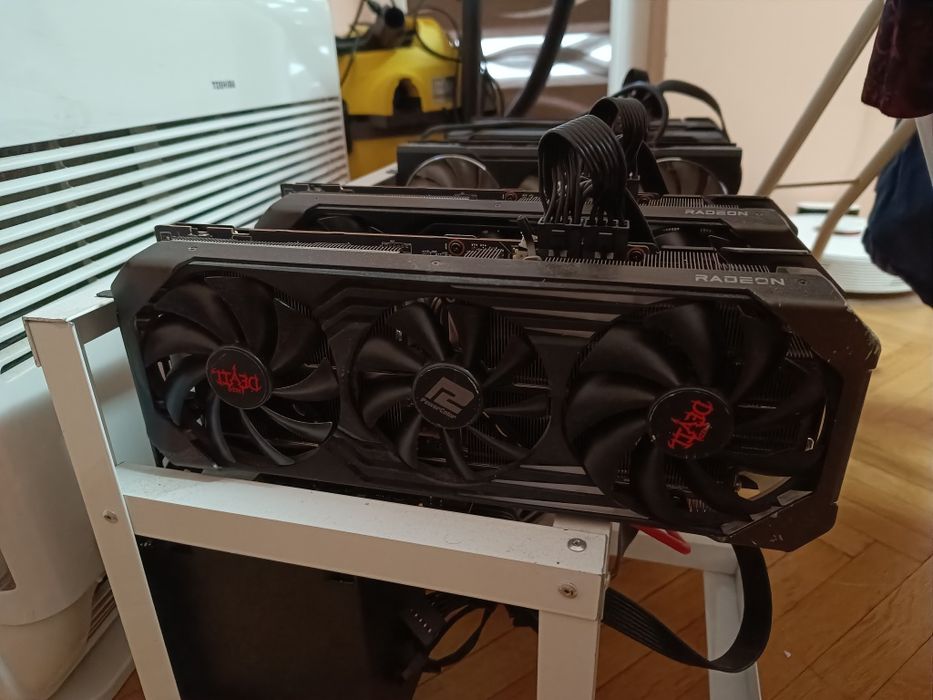 Видеокарта Ред Девил 6700