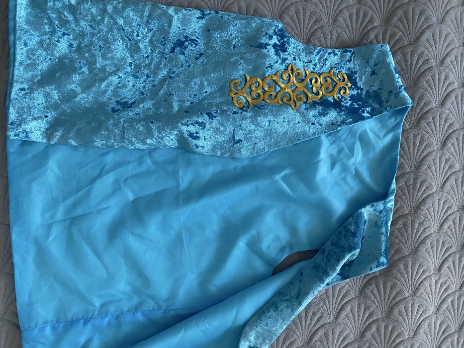 Қазақтың камзолы ұлдарға 3000т