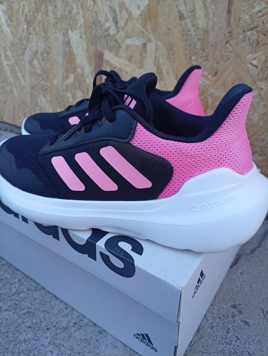 Adidași  damă  mas 36