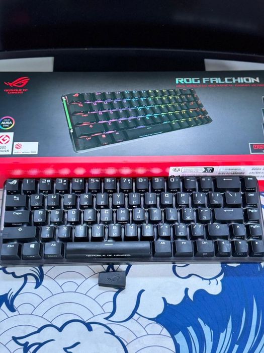 Клавиатура ASUS ROG Falchion