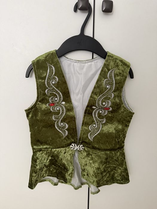 Продам казакша жилетки