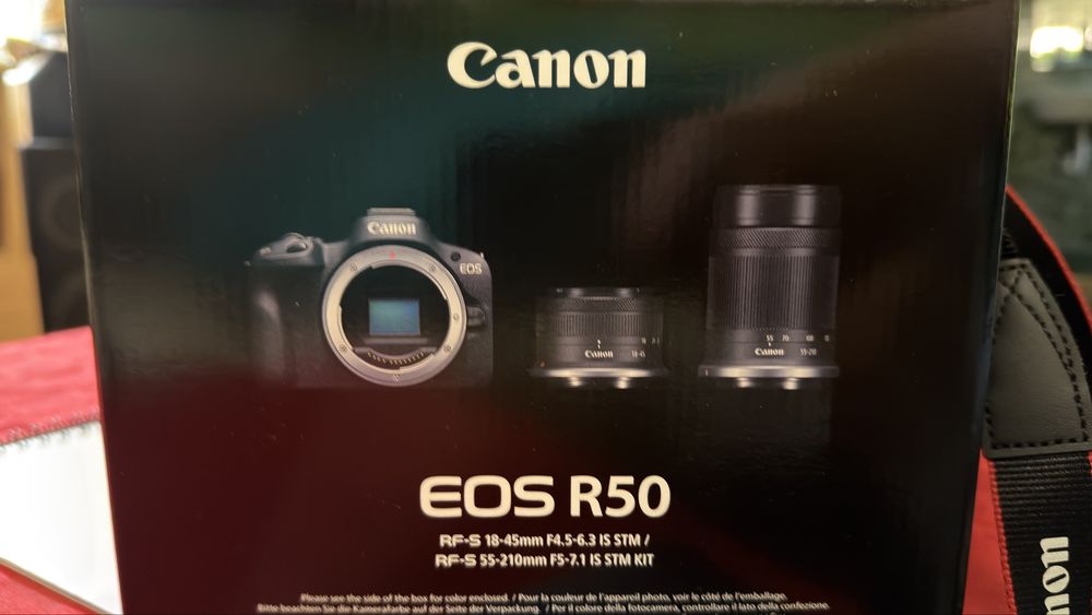 фотоапарат Canon EOS R50