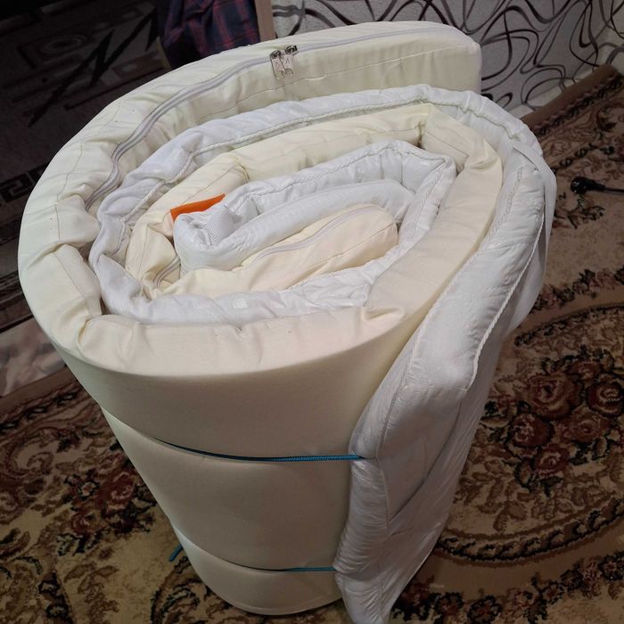 два новых топер матраса