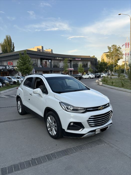 Treker 1 primer 2019 yil probeg 50000