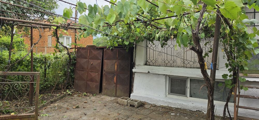 Вила / къща в село Долина на 8 км от град Добрич